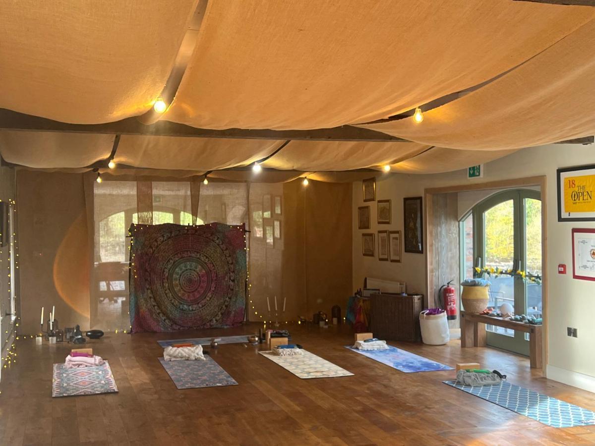 The Old Flax Mill Yoga Retreat Villa Coleraine Eksteriør bilde